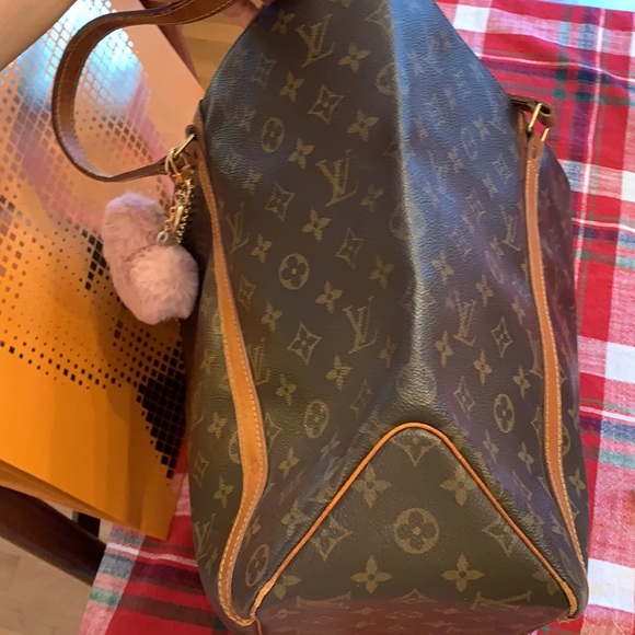 🎊 Closet closing! Hurry..
Authentic Louis Vuitton Sac shopping tote, big size - Picture 6 of 12